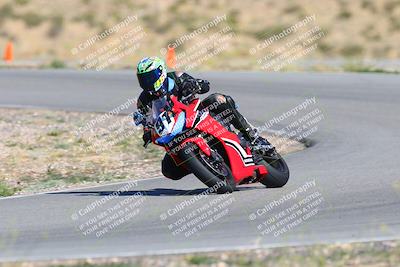 media/Oct-14-2023-TrackXperience (Sat) [[0517685739]]/Level 3/session 2 turn 4 RED FLAG/